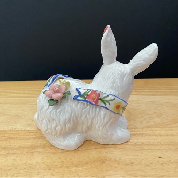 Rabbit Bunny Ceramic Statue Decor - Picture 4 of 6